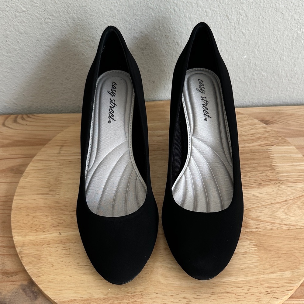 Easy street passion pumps